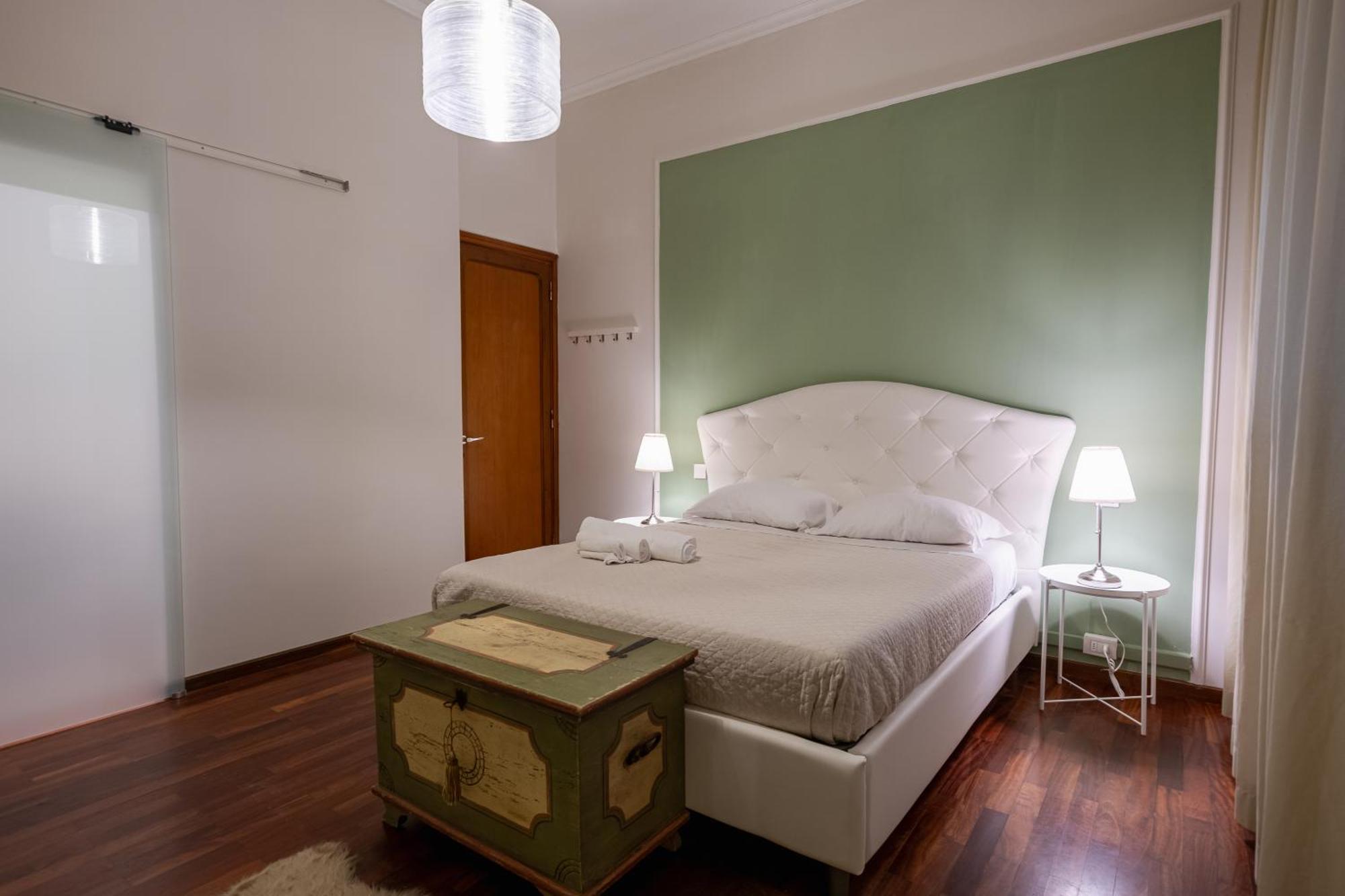 Room & Breakfast D'Annunzio Ravenna Exteriör bild